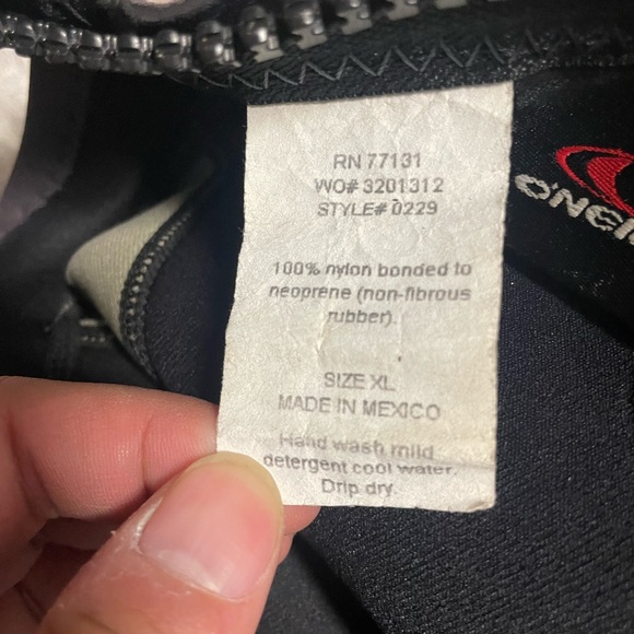 O’Neill 3/2MM Men’s XL Back Zip Full Wetsuit - Picture 8 of 8